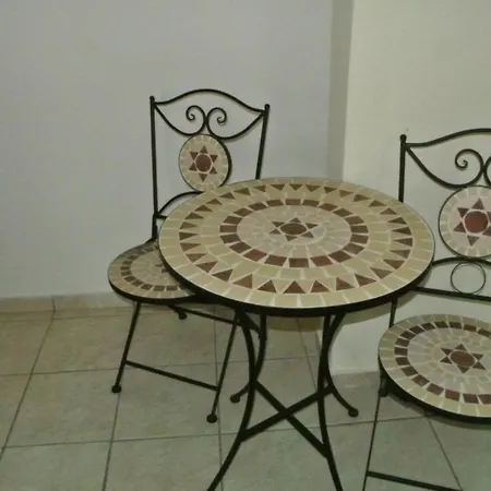 Square House Kokalaki