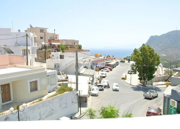 Square House Kokalaki *